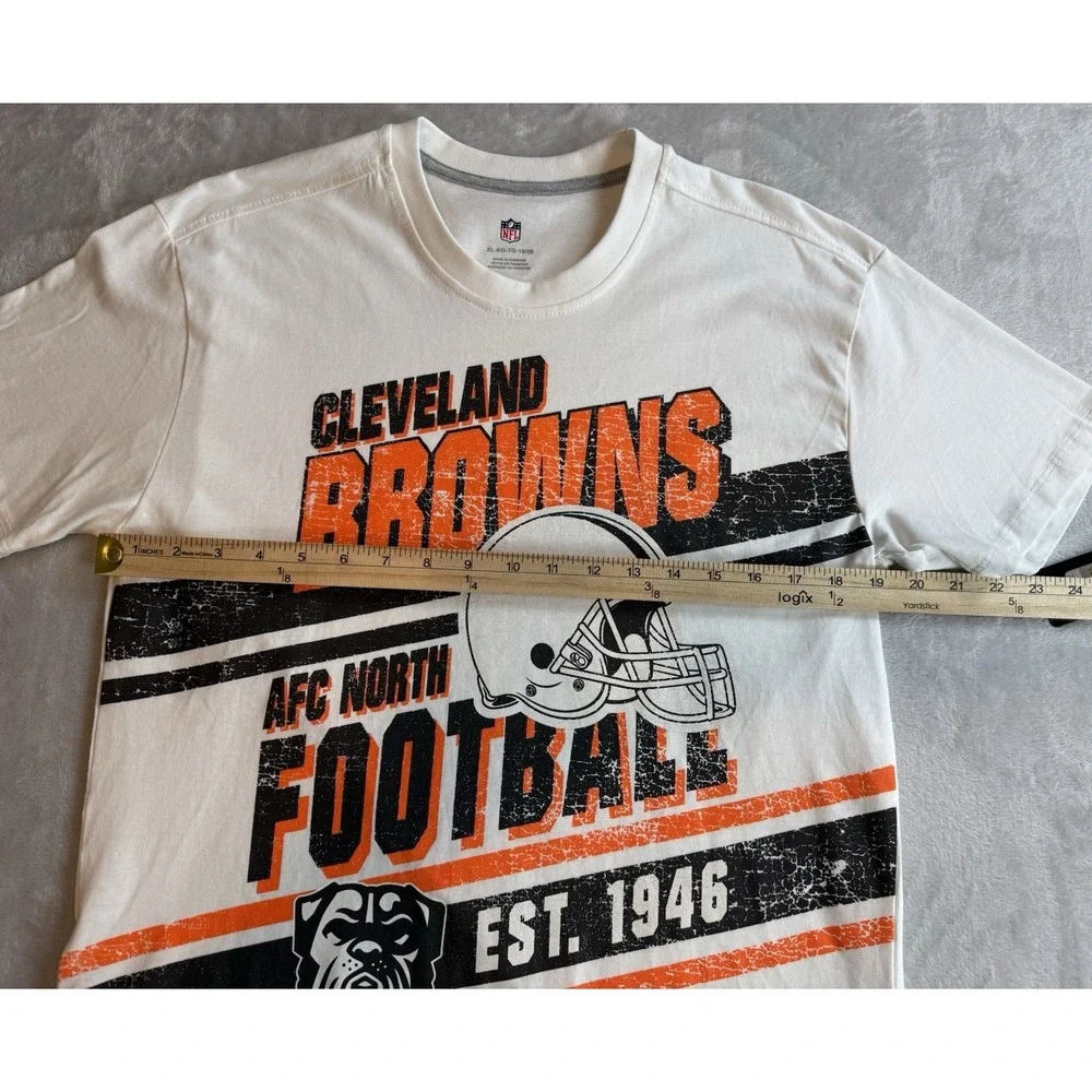 NFL Team Apparel Youth T Shirt Sz XL Cleveland Browns Graphic T Shirt Boys Girls